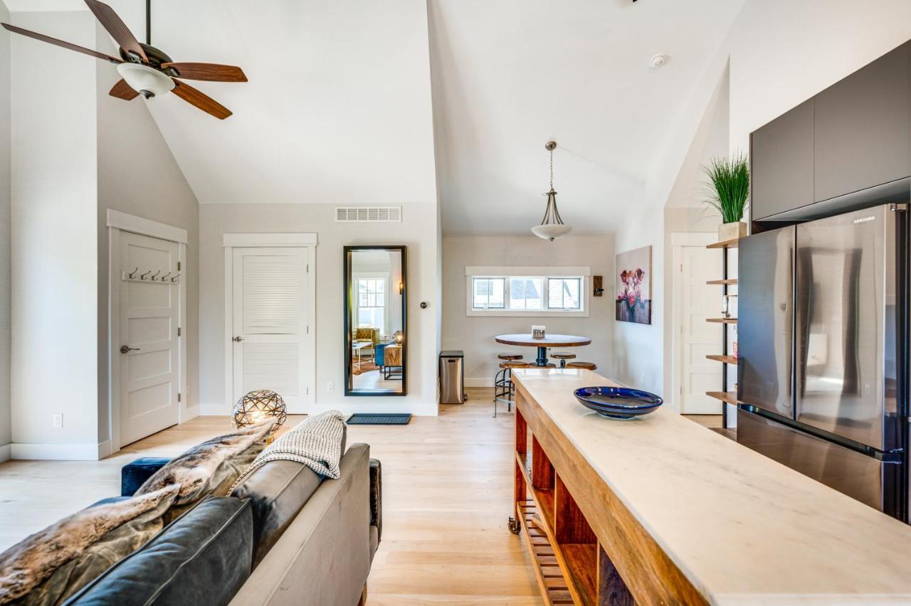 Sleek Westminster Home, 14 Mi To Downtown Denver! Exterior photo